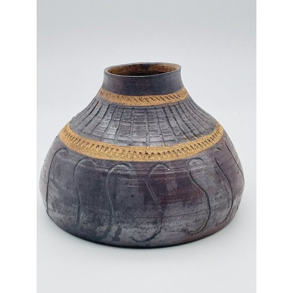 Vtg 1970’s Art Pottery Vase Vessel, Purple Brown Carved Signed Anna Warren - Picture 3 of 8